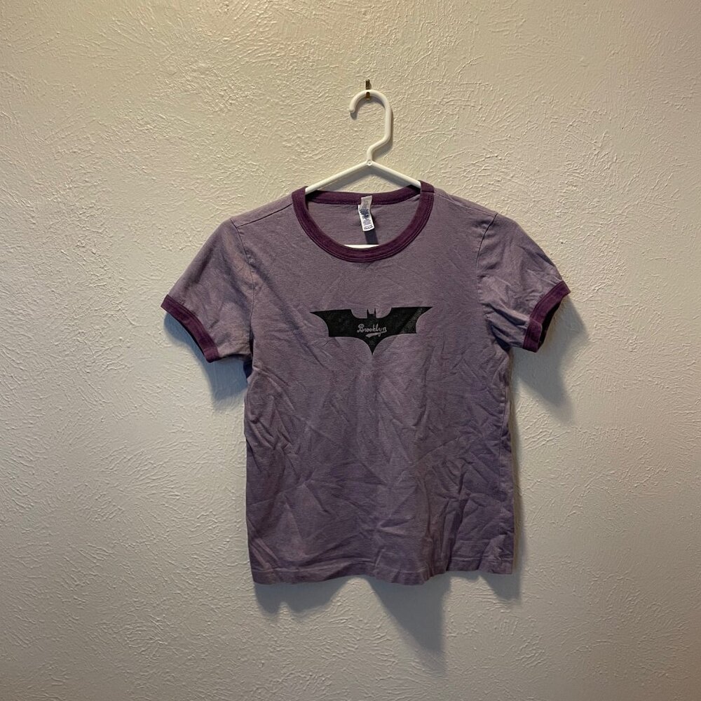 Medium Women's Ringer T-shirt Brooklyn in a Bat Hipster Y2K VTG Purple